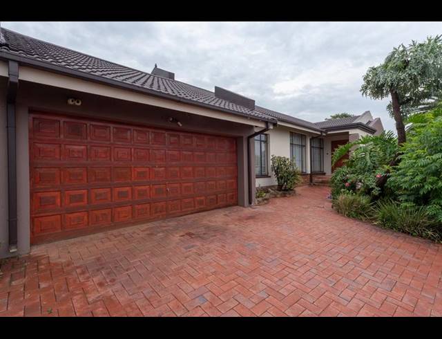 4 BEDROOM HOUSE FOR SALE IN ELANDSPARK